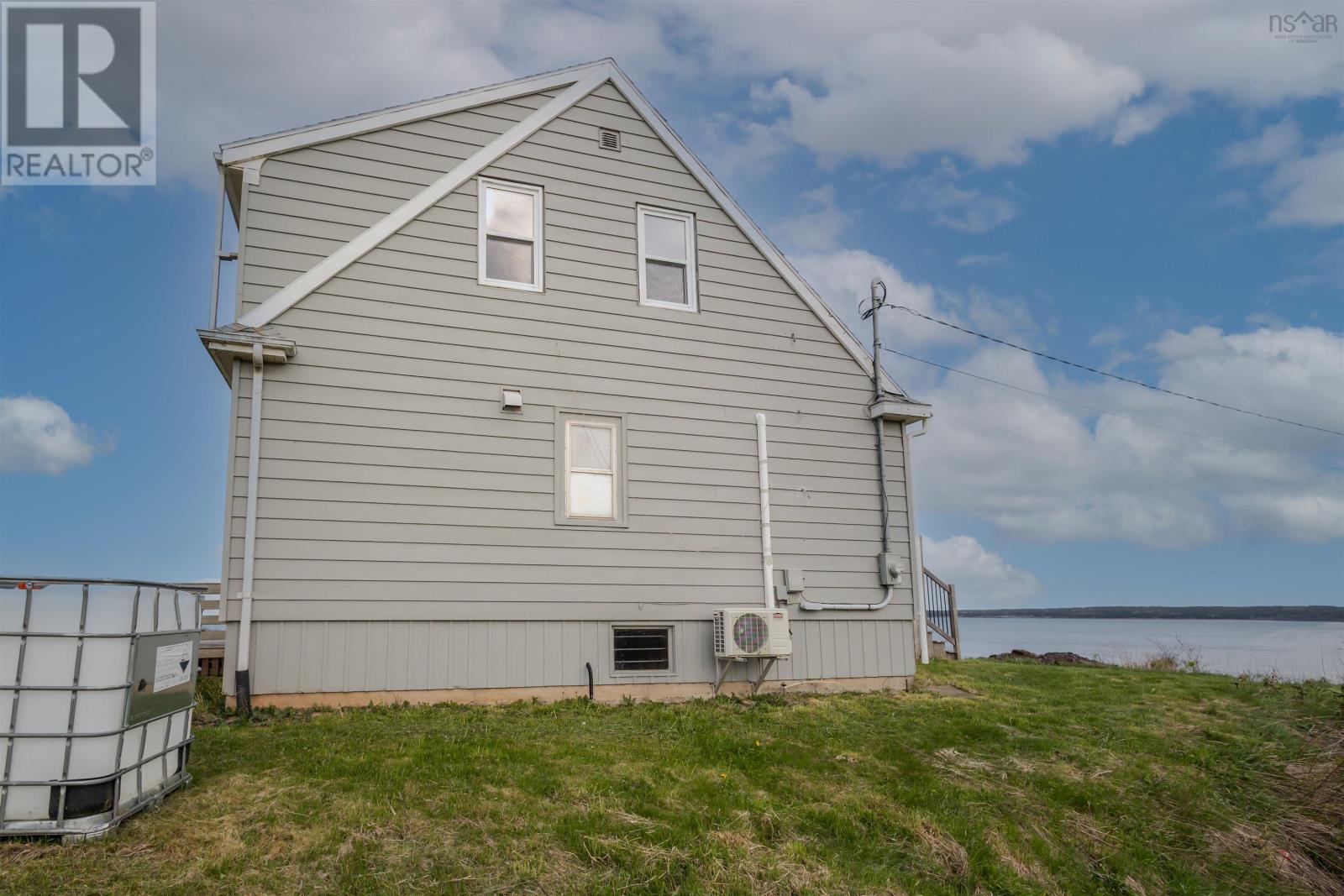 59 Cliff Street, Port Morien, Nova Scotia  B1B 1B4 - Photo 7 - 202512966