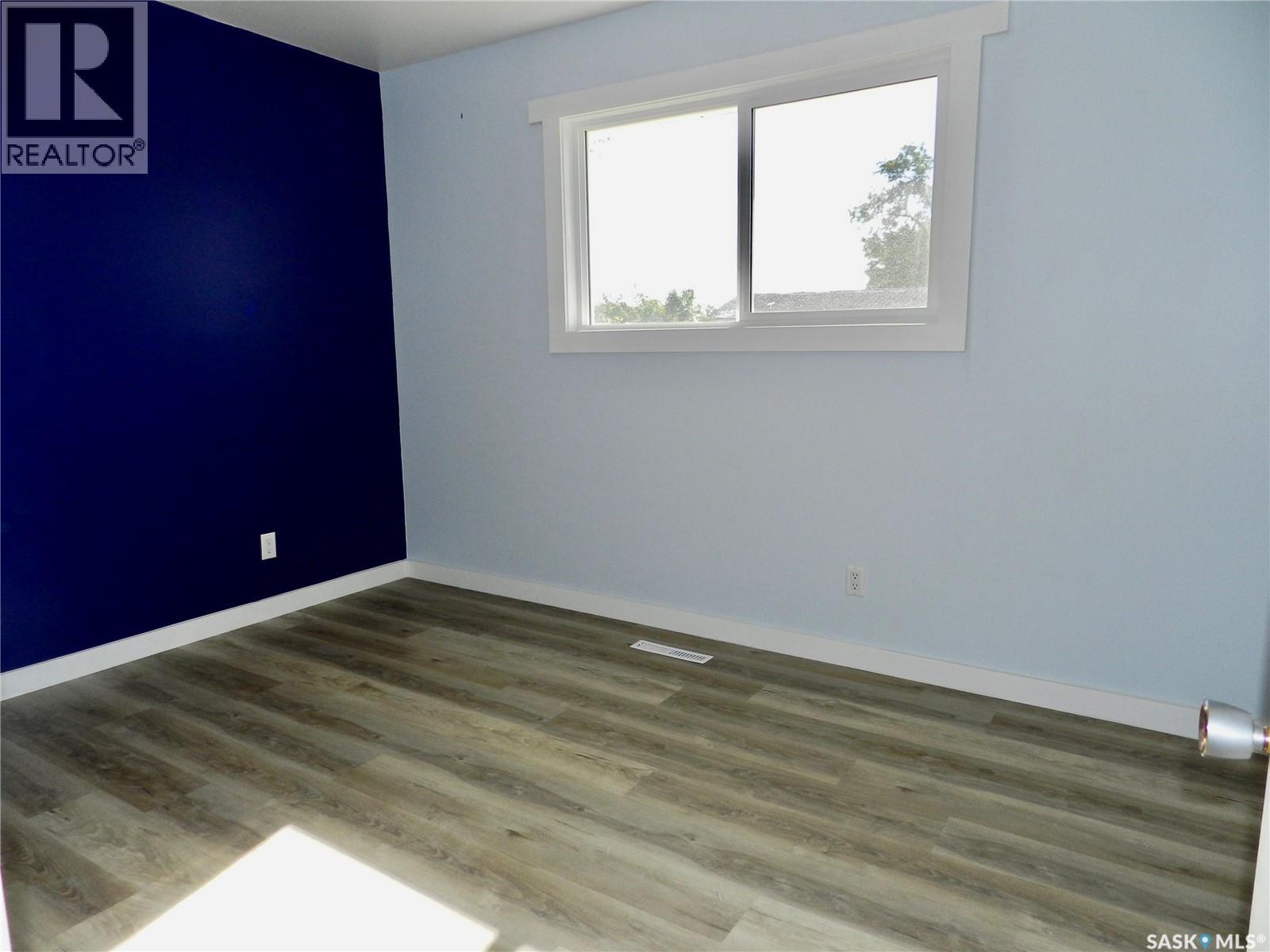 584 Butte Street, Central Butte, Saskatchewan  S0H 0H0 - Photo 13 - SK019524