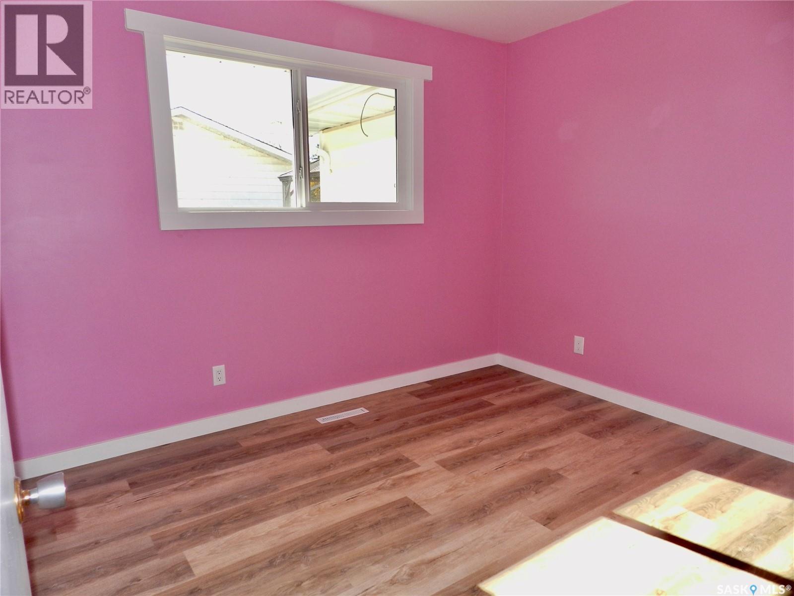 584 Butte Street, Central Butte, Saskatchewan  S0H 0H0 - Photo 17 - SK019524