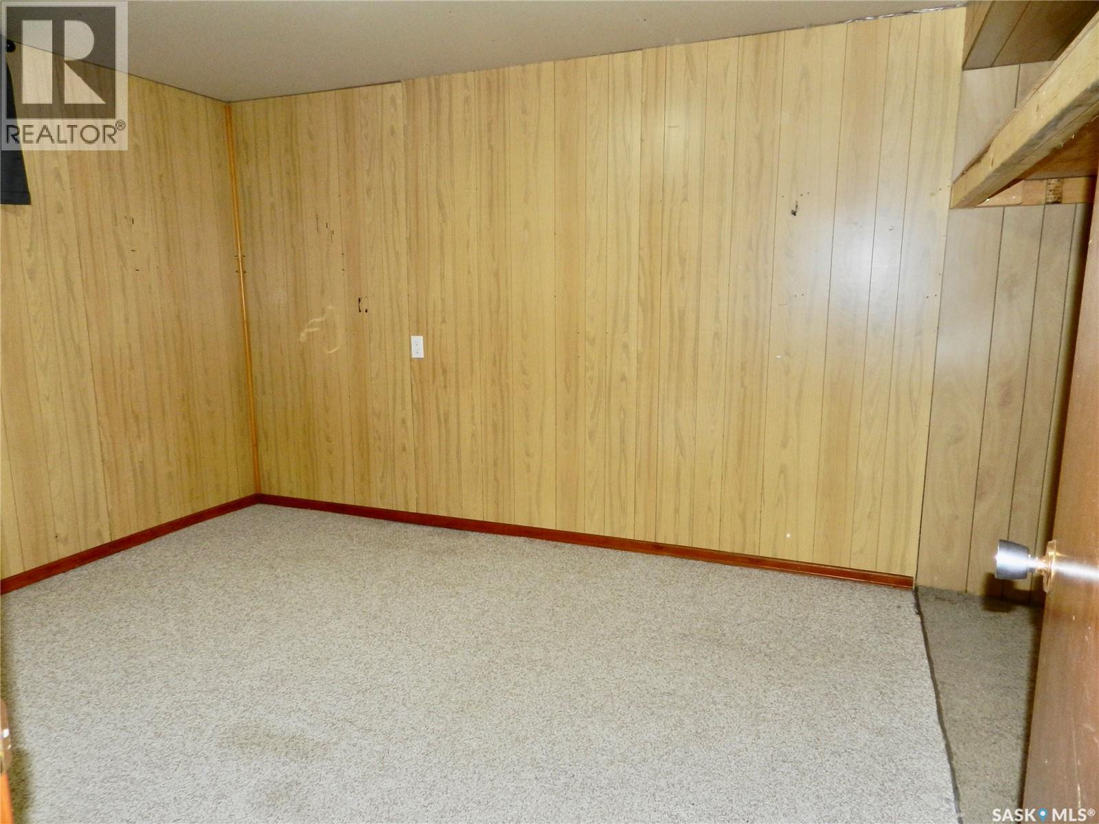 584 Butte Street, Central Butte, Saskatchewan  S0H 0H0 - Photo 22 - SK019524
