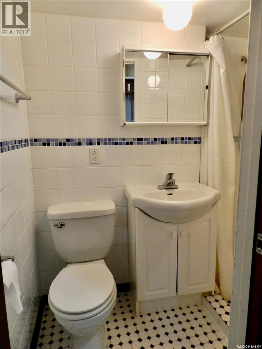 584 Butte Street, Central Butte, Saskatchewan  S0H 0H0 - Photo 24 - SK019524