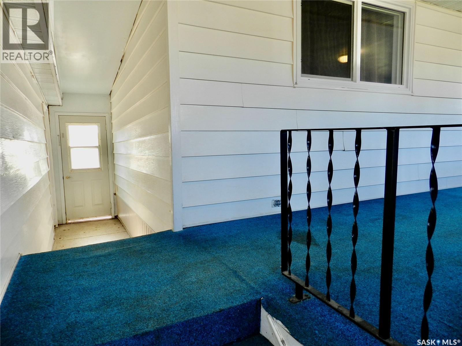 584 Butte Street, Central Butte, Saskatchewan  S0H 0H0 - Photo 30 - SK019524