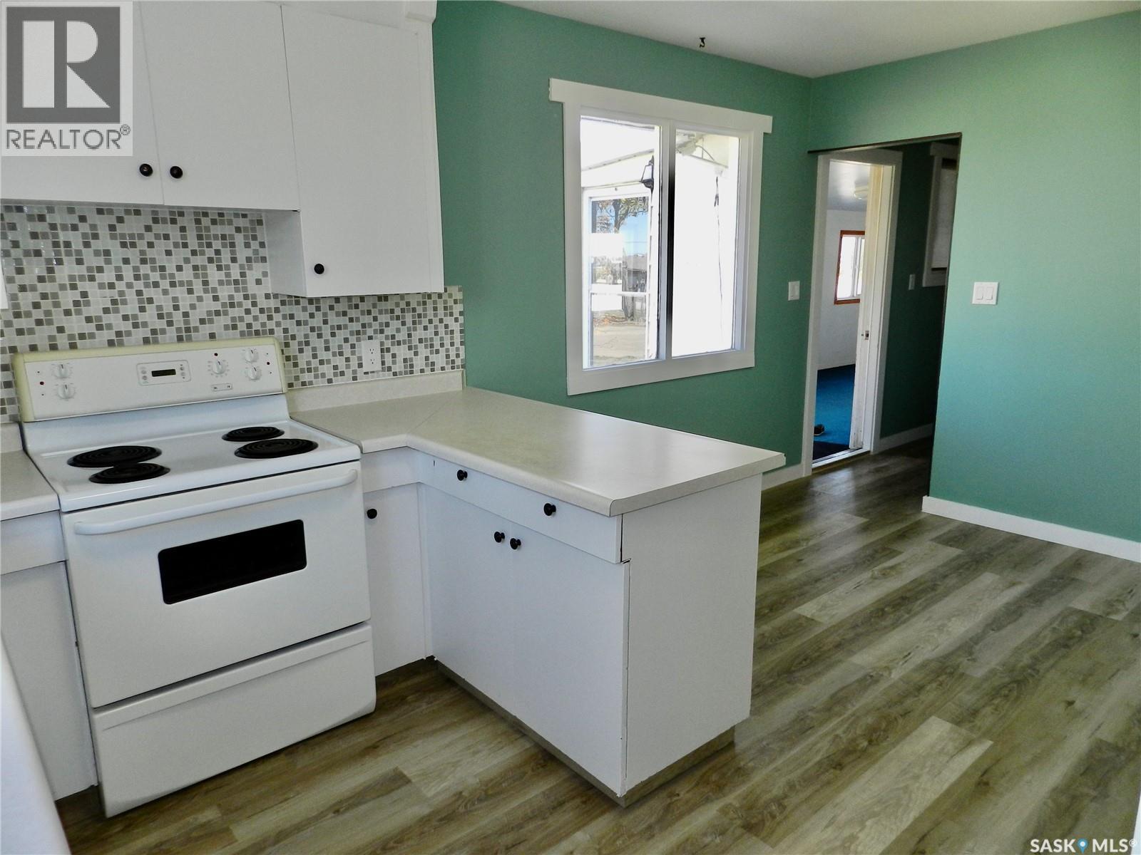 584 Butte Street, Central Butte, Saskatchewan  S0H 0H0 - Photo 7 - SK019524