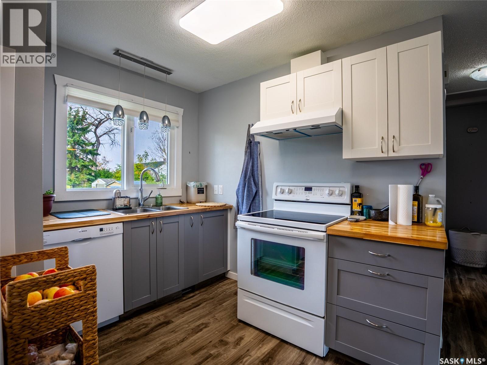 310 Main Street, Abernethy, Saskatchewan  S0A 0V0 - Photo 6 - SK019444
