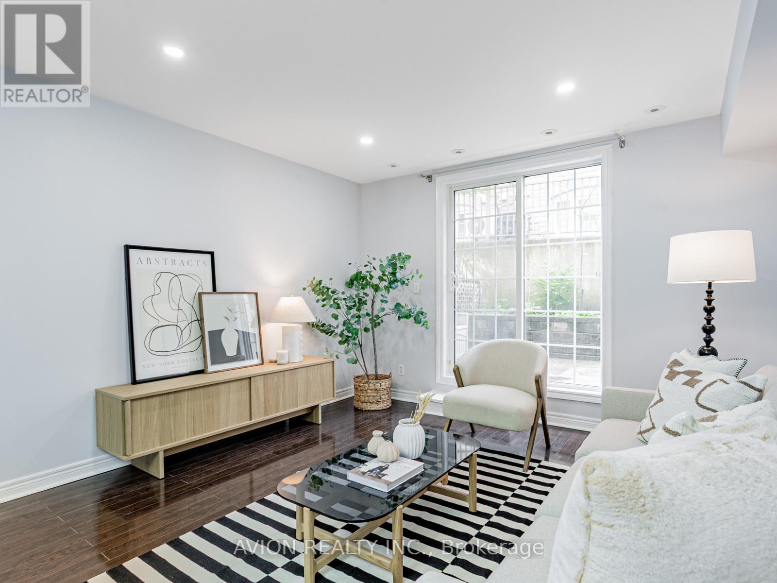 11 - 45 Cedarcroft Boulevard, Toronto, Ontario  M2R 3Y2 - Photo 4 - C12430585