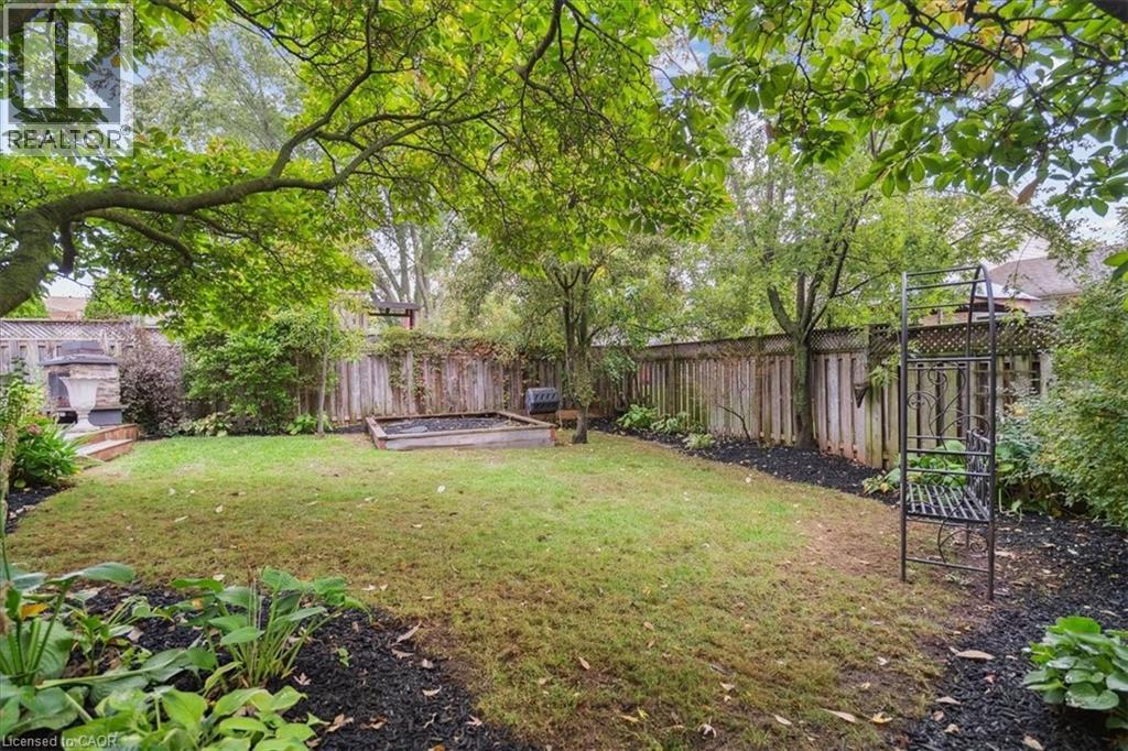 493 Donegal Drive, Burlington, Ontario  L7L 2M6 - Photo 37 - 40773393