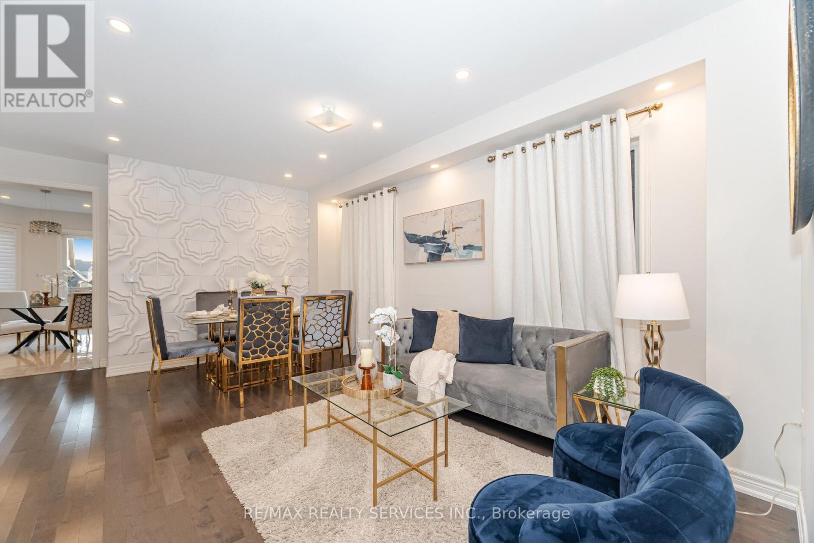52 Blackberry Valley Crescent, Caledon, Ontario  L7C 3Z9 - Photo 6 - W12430542