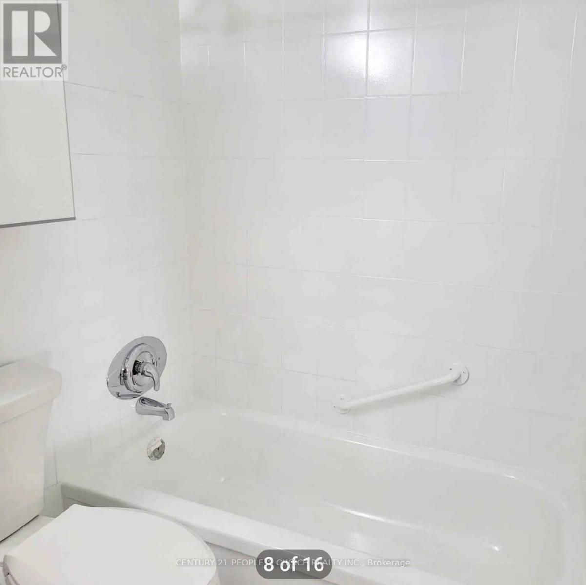 408 - 340 Dixon Road, Toronto, Ontario  M9R 1T1 - Photo 10 - W12430547
