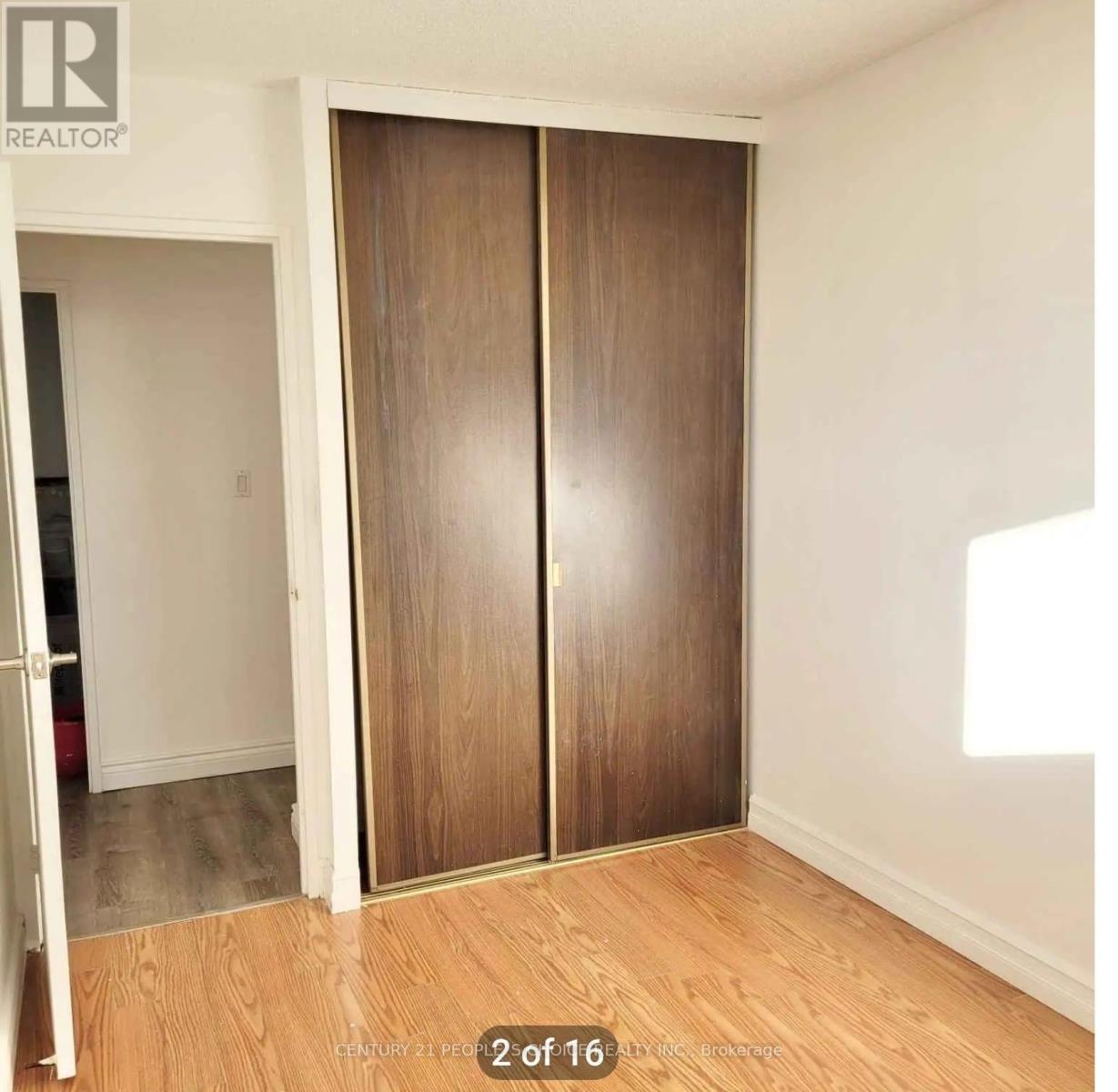 408 - 340 Dixon Road, Toronto, Ontario  M9R 1T1 - Photo 6 - W12430547