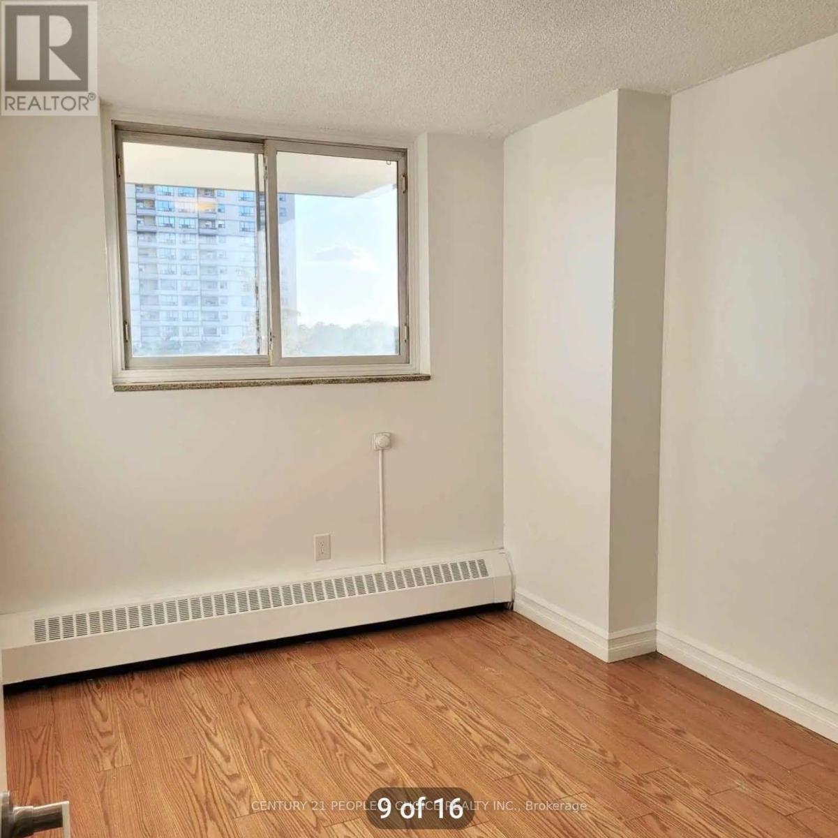 408 - 340 Dixon Road, Toronto, Ontario  M9R 1T1 - Photo 7 - W12430547