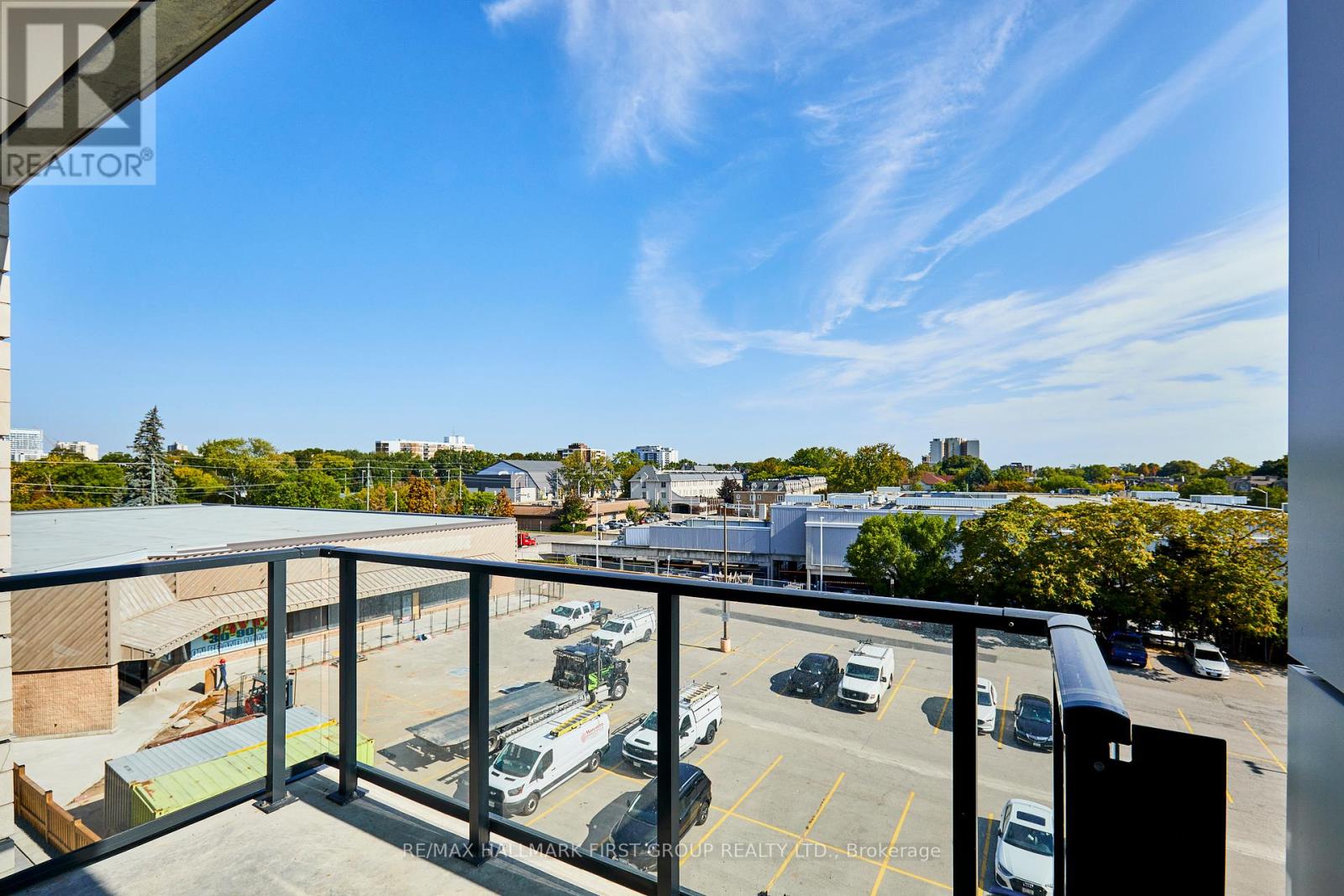 407 - 123 Maurice Drive, Oakville, Ontario  L6K 2W6 - Photo 48 - W12430554
