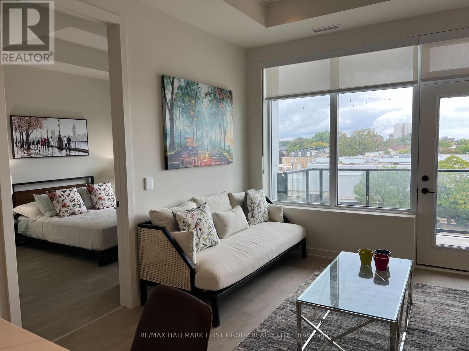 407 - 123 Maurice Drive, Oakville, Ontario  L6K 2W6 - Photo 6 - W12430554