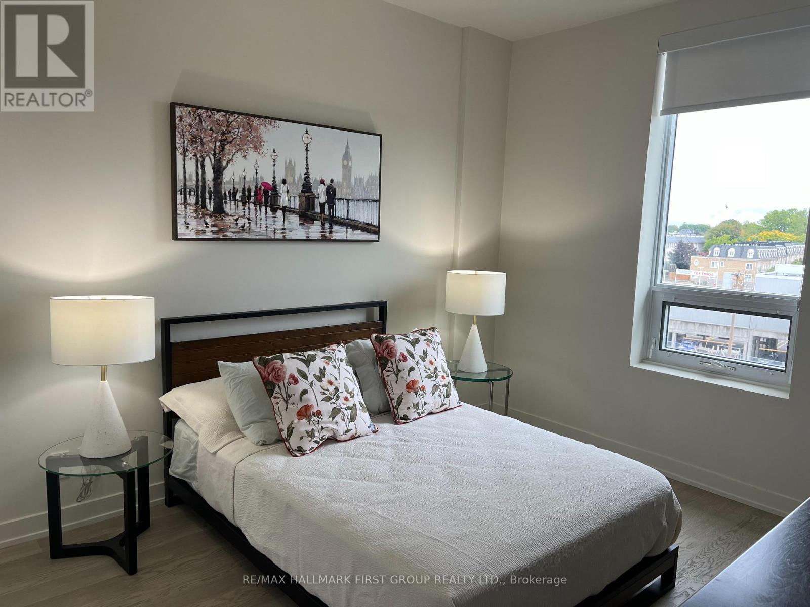 407 - 123 Maurice Drive, Oakville, Ontario  L6K 2W6 - Photo 9 - W12430554