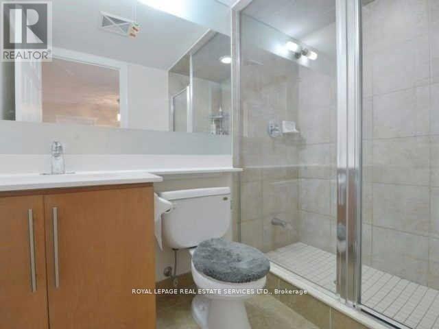 3001 - 310 Burnhamthorpe Road W, Mississauga, Ontario  L5B 4P9 - Photo 11 - W12430572