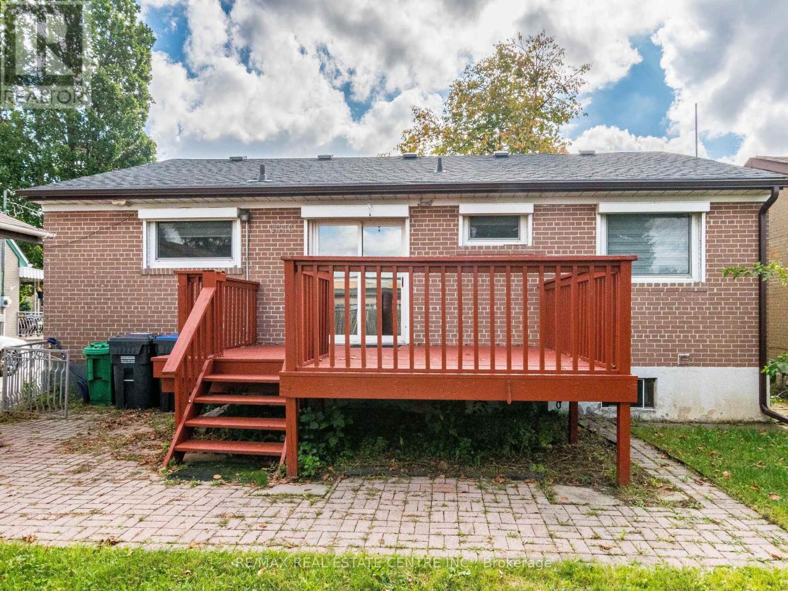 3331 Etude Drive, Mississauga, Ontario  L4T 1T4 - Photo 38 - W12430579