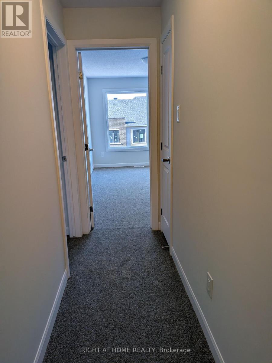 304 Clearpath Private, Ottawa, Ontario  K2T 0S7 - Photo 11 - X12430594