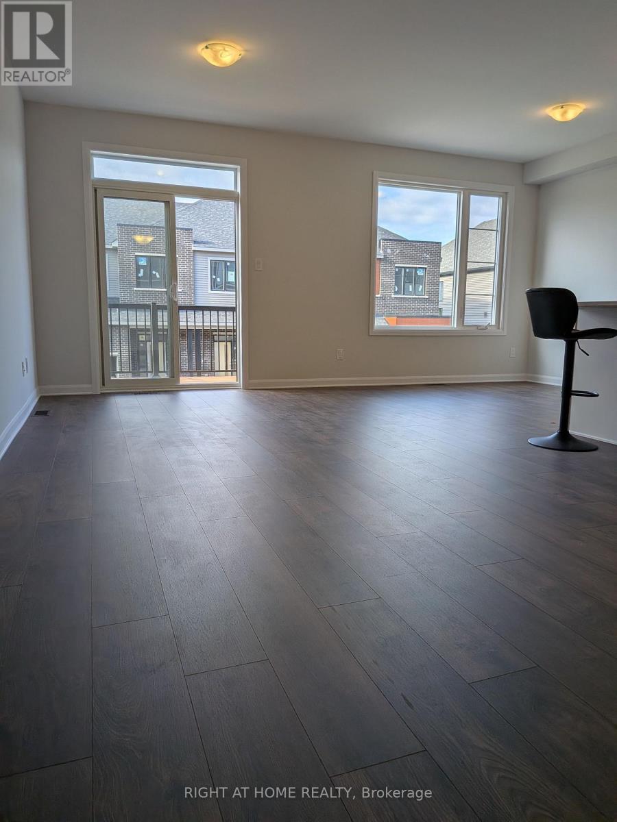 304 Clearpath Private, Ottawa, Ontario  K2T 0S7 - Photo 12 - X12430594