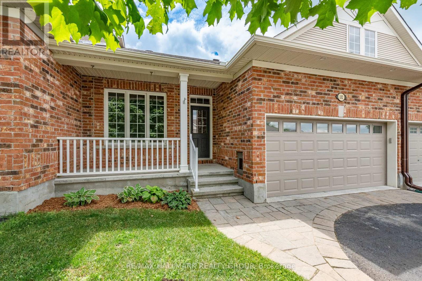 102 Kelso Private, Ottawa, Ontario  K2J 0L9 - Photo 2 - X12430602