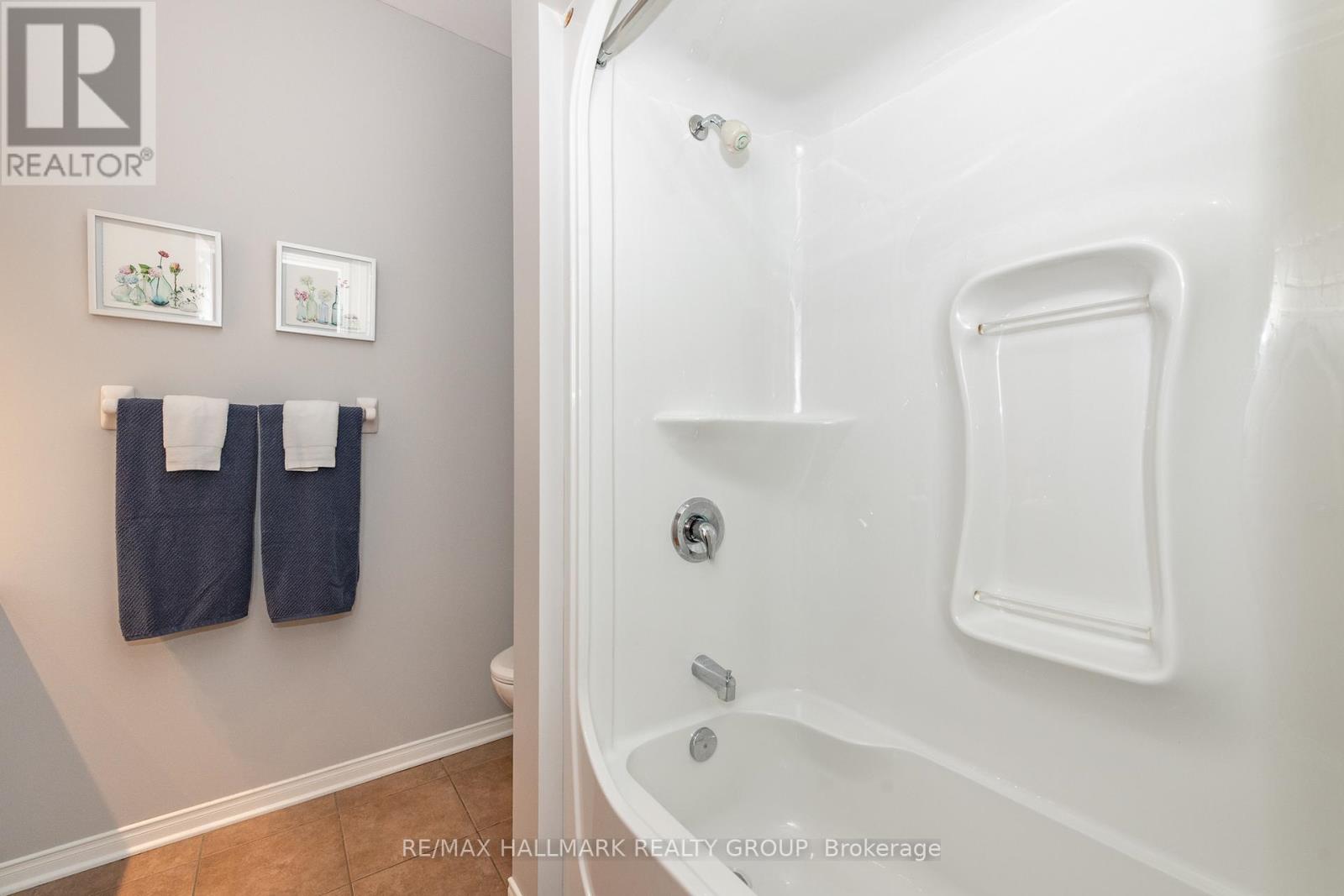 102 Kelso Private, Ottawa, Ontario  K2J 0L9 - Photo 9 - X12430602