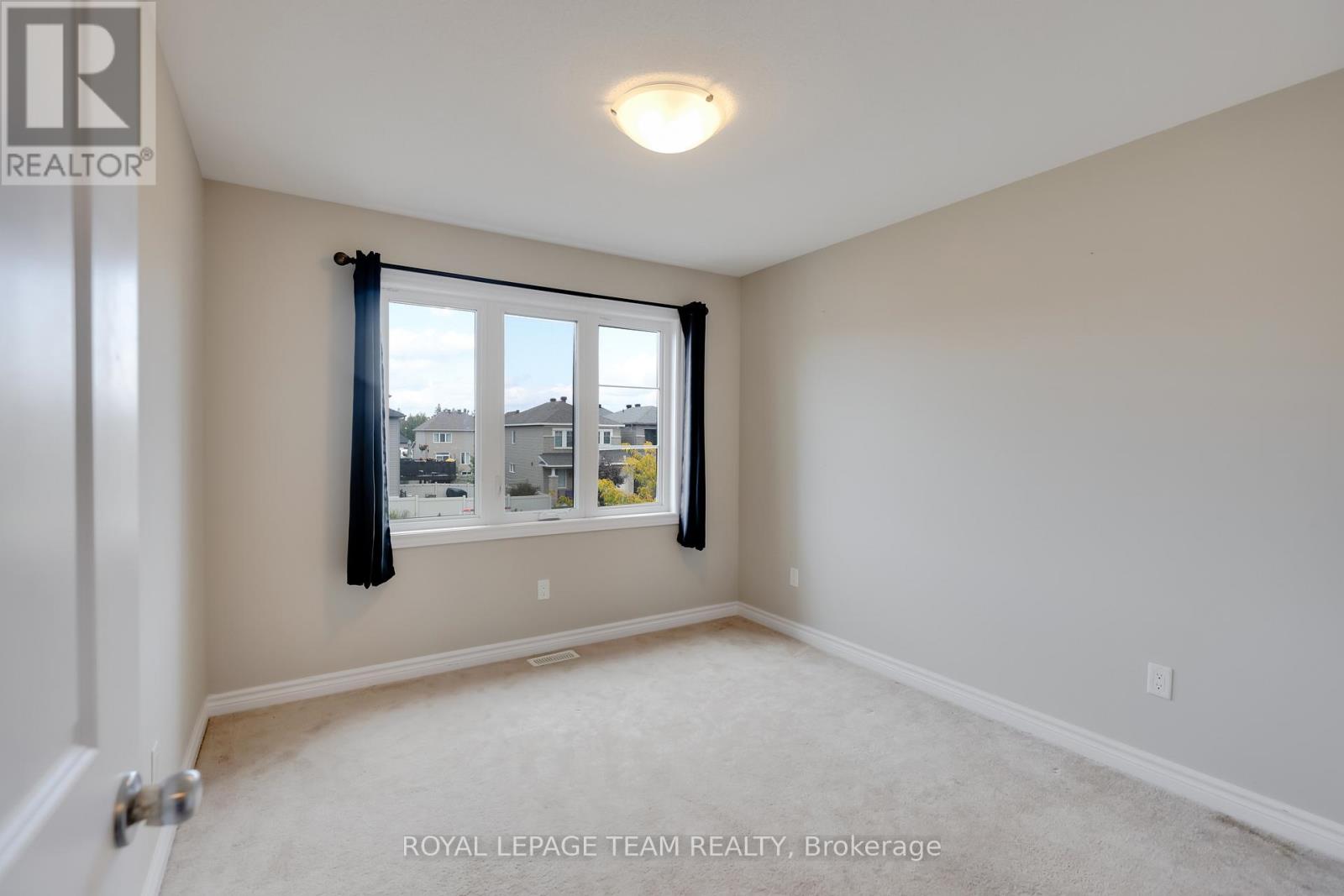 233 Kimpton Drive, Ottawa, Ontario  K2S 2H9 - Photo 21 - X12430605