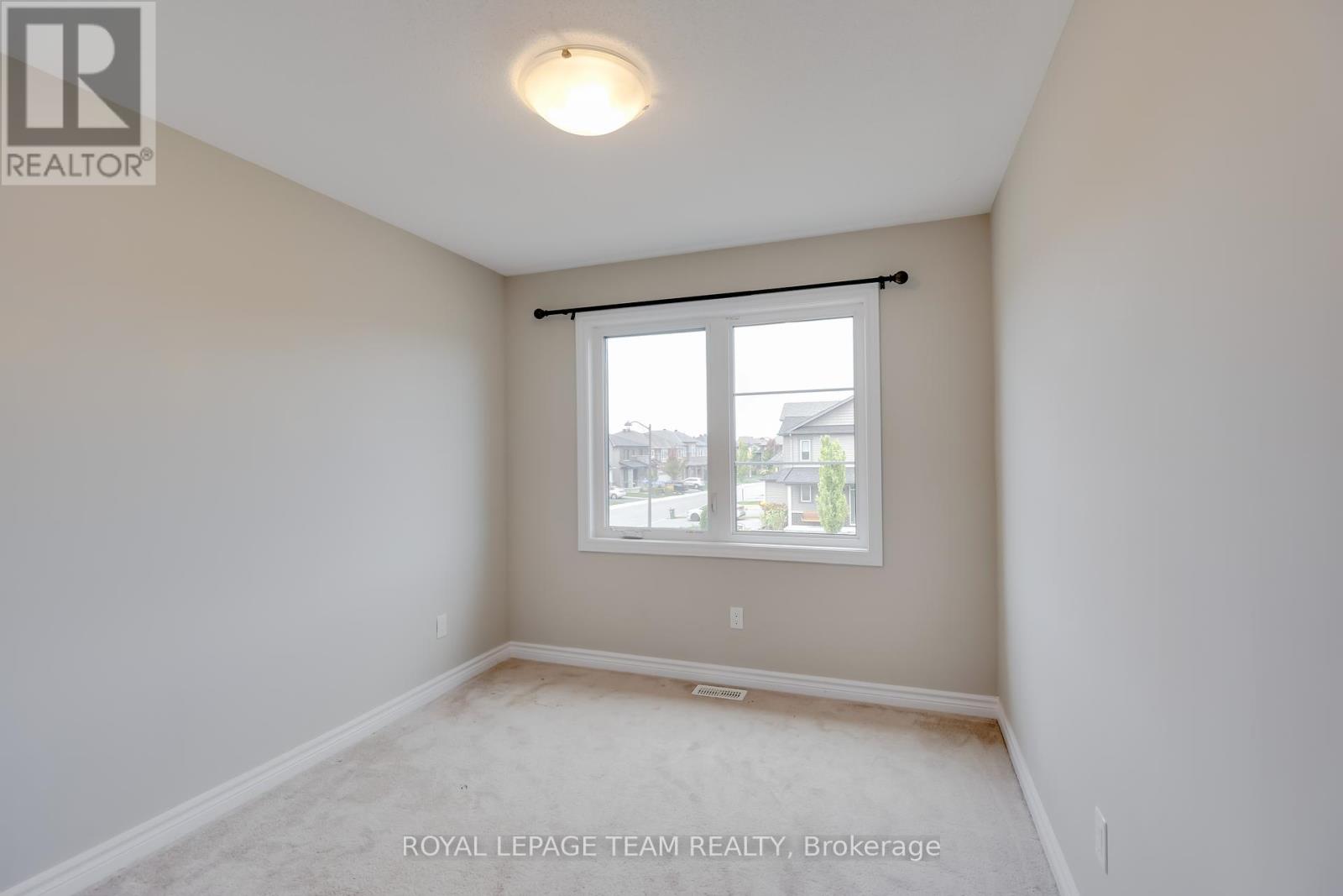 233 Kimpton Drive, Ottawa, Ontario  K2S 2H9 - Photo 23 - X12430605