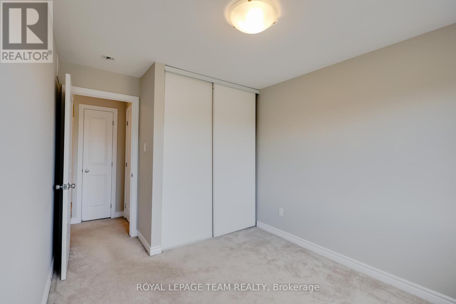 233 Kimpton Drive, Ottawa, Ontario  K2S 2H9 - Photo 26 - X12430605