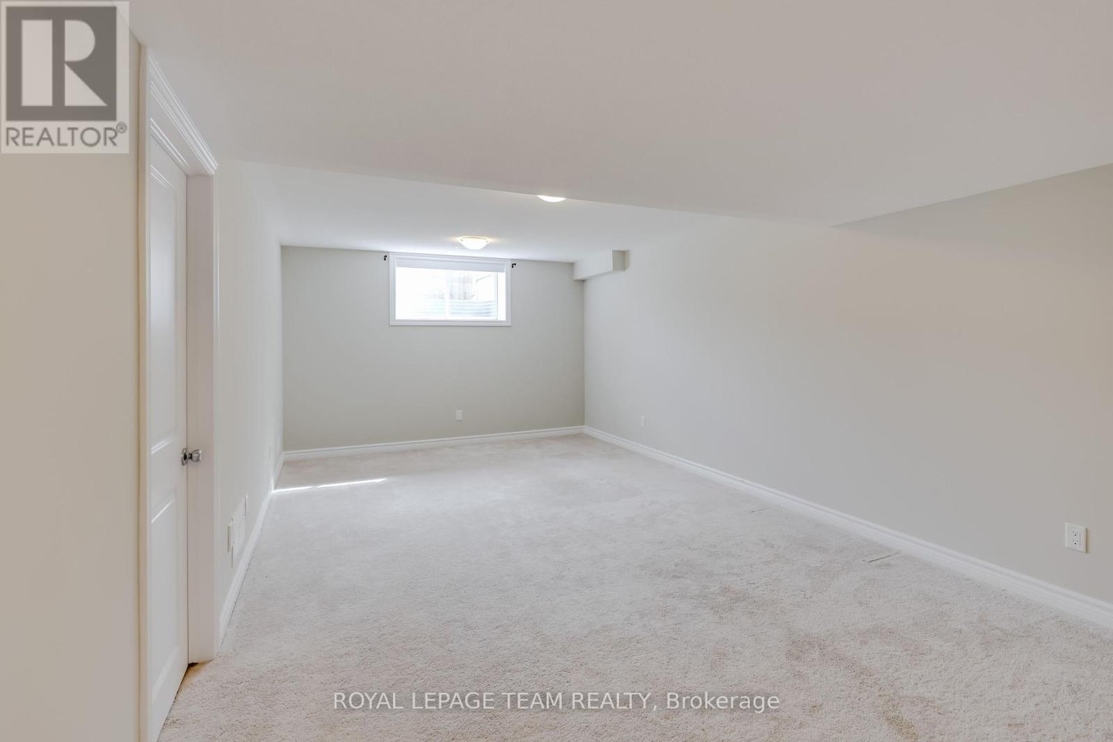 233 Kimpton Drive, Ottawa, Ontario  K2S 2H9 - Photo 31 - X12430605