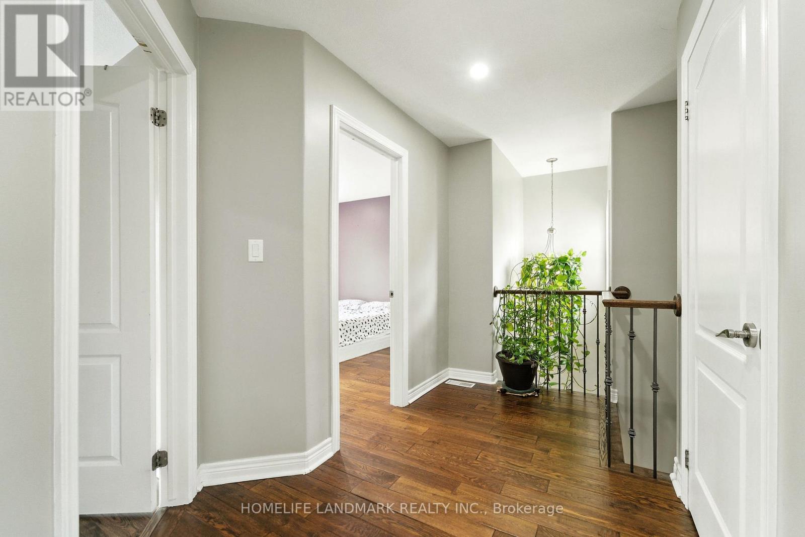 38 Woodrow Street, St. Catharines, Ontario  L2P 2A2 - Photo 20 - X12430549