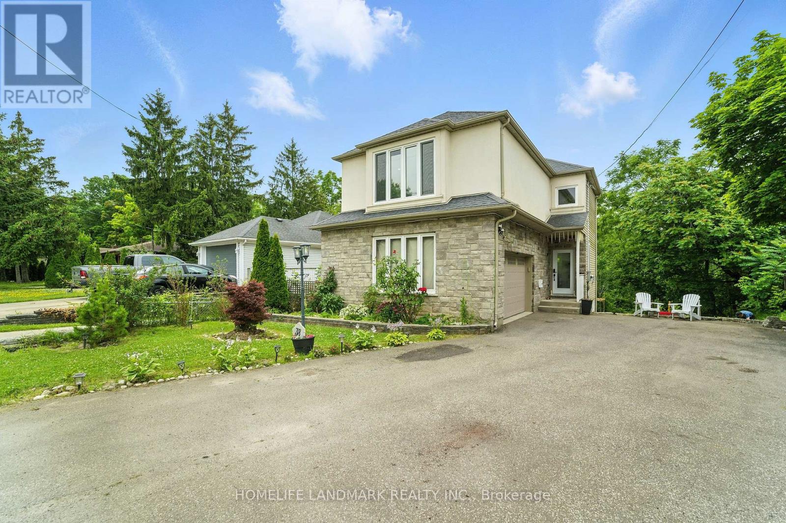 38 Woodrow Street, St. Catharines, Ontario  L2P 2A2 - Photo 31 - X12430549