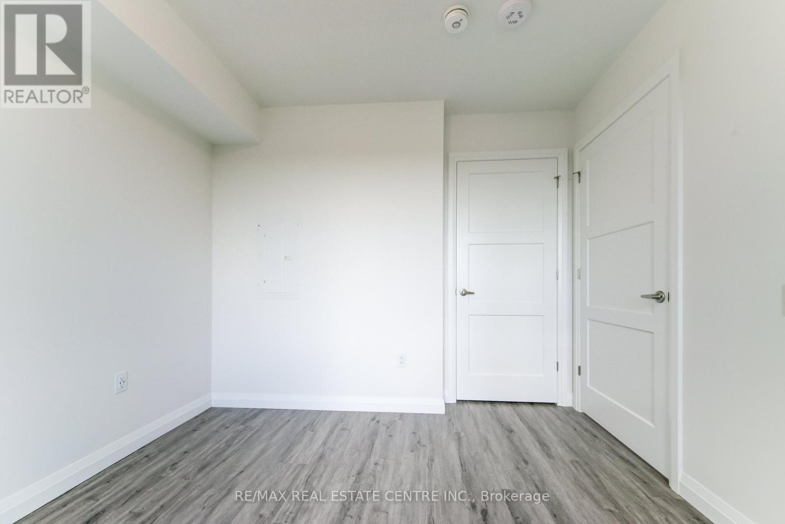 1003 - 93 Arthur Street S, Guelph, Ontario  N1E 0S6 - Photo 13 - X12430564