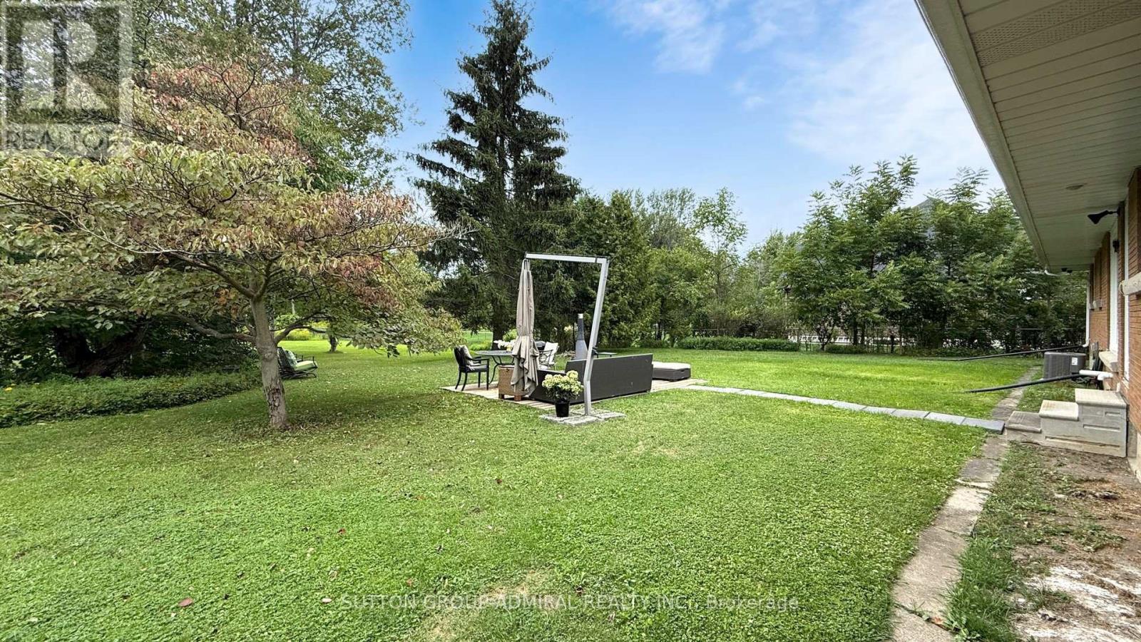 9767 Niagara River Parkway, Niagara Falls (Lyons Creek), Ontario  L2G 0N9 - Photo 36 - X12381289