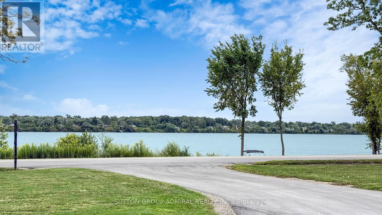 9767 Niagara River Parkway, Niagara Falls (Lyons Creek), Ontario  L2G 0N9 - Photo 37 - X12381289