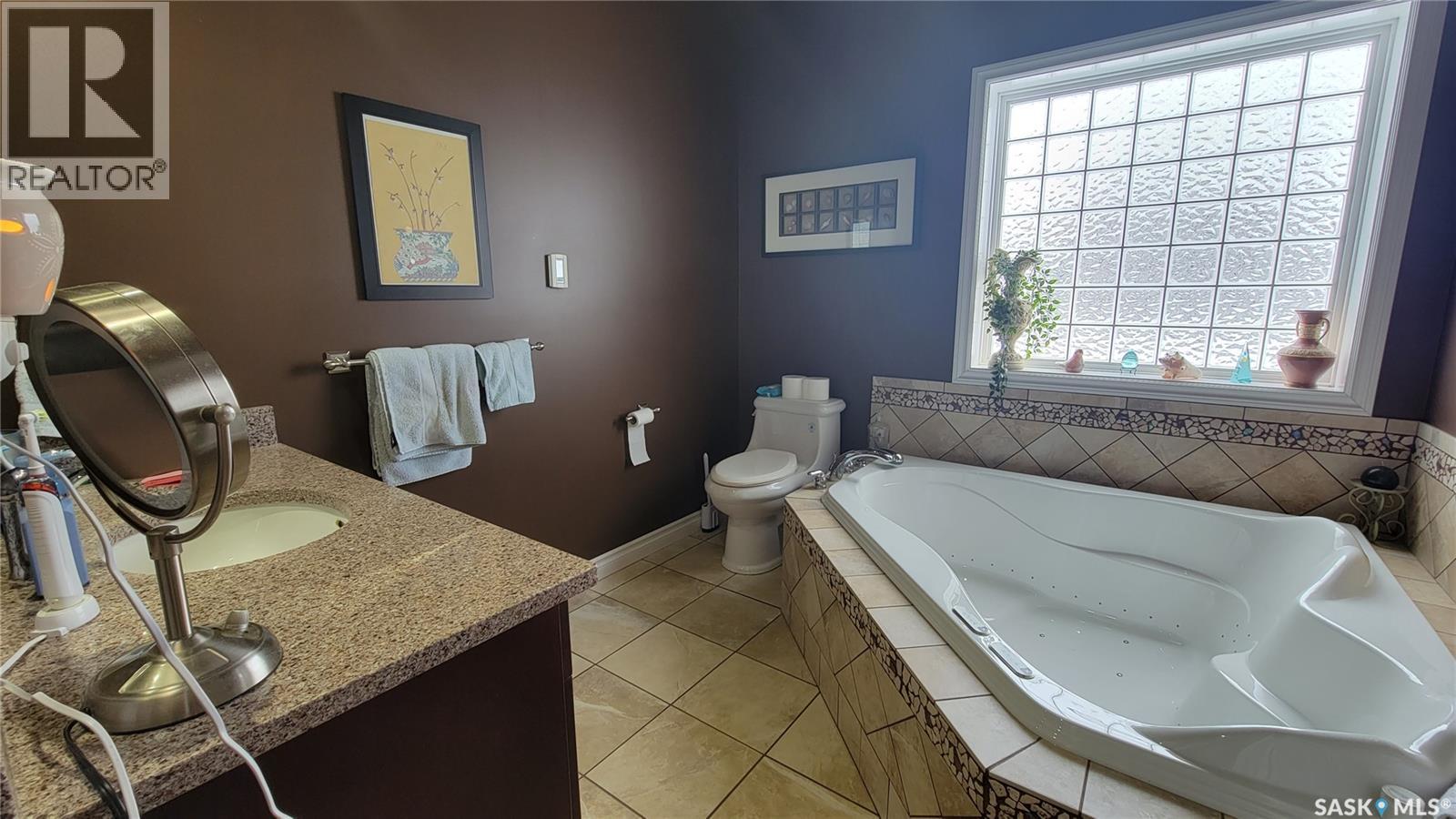 408 5th Street E, Wilkie, Saskatchewan  S0K 4W0 - Photo 31 - SK019525