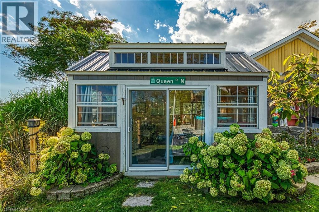 2023 Maple Boulevard, Port Dover, Ontario  N0A 1N2 - Photo 28 - 40774083