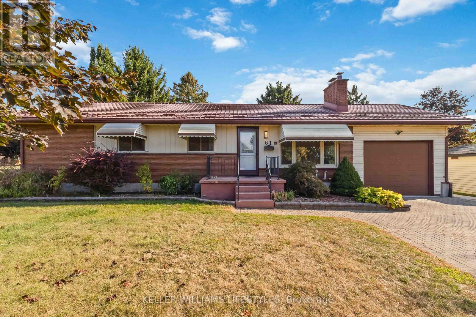 Upper - 61 Delaware Street S, Middlesex Centre, Ontario  N0L 1R0 - Photo 1 - X12430629