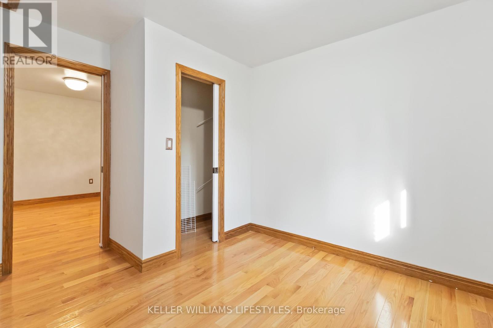 Upper - 61 Delaware Street S, Middlesex Centre, Ontario  N0L 1R0 - Photo 18 - X12430629