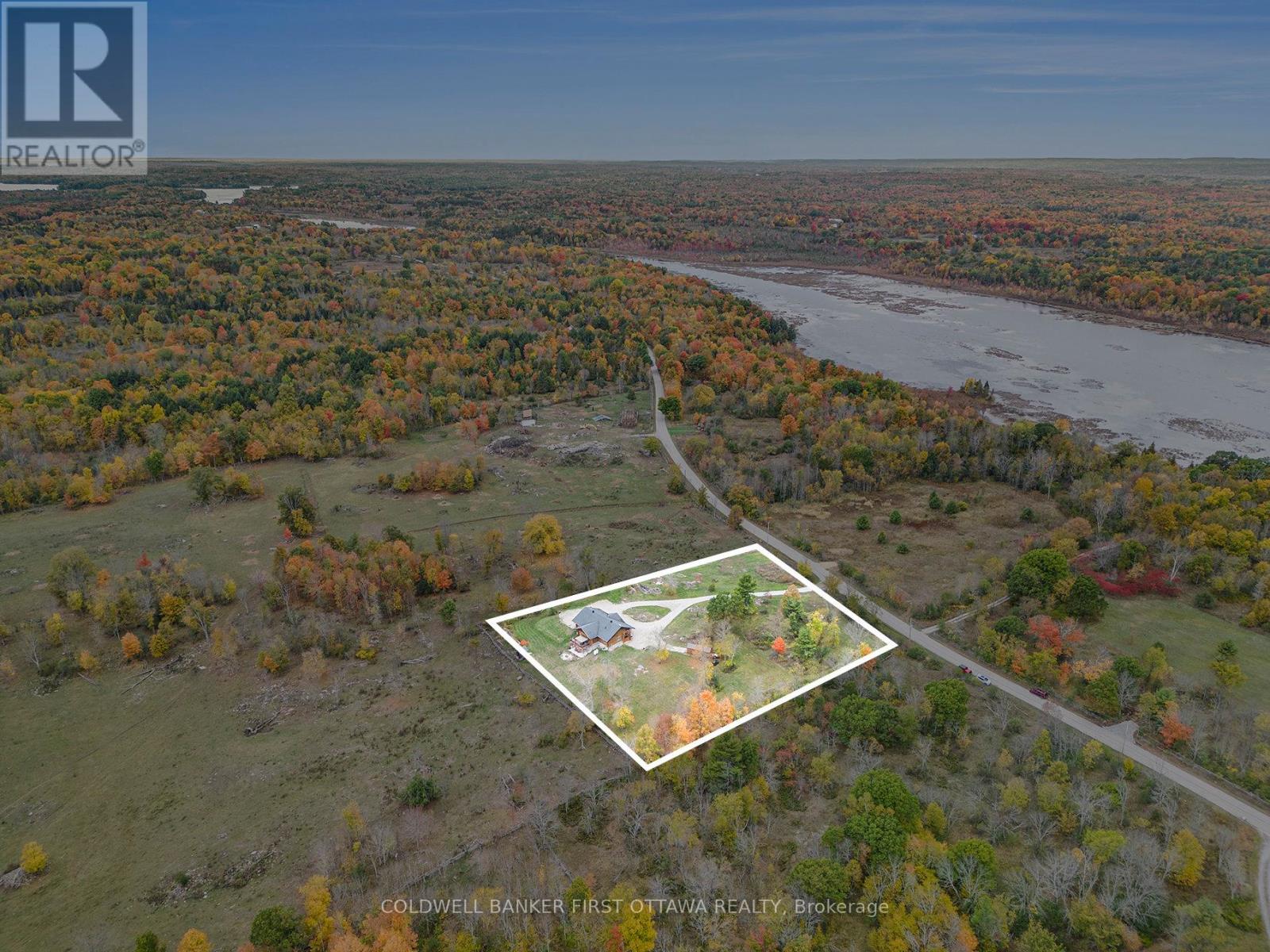473 Ennis Road, Tay Valley, Ontario  K0G 1A0 - Photo 47 - X12430623