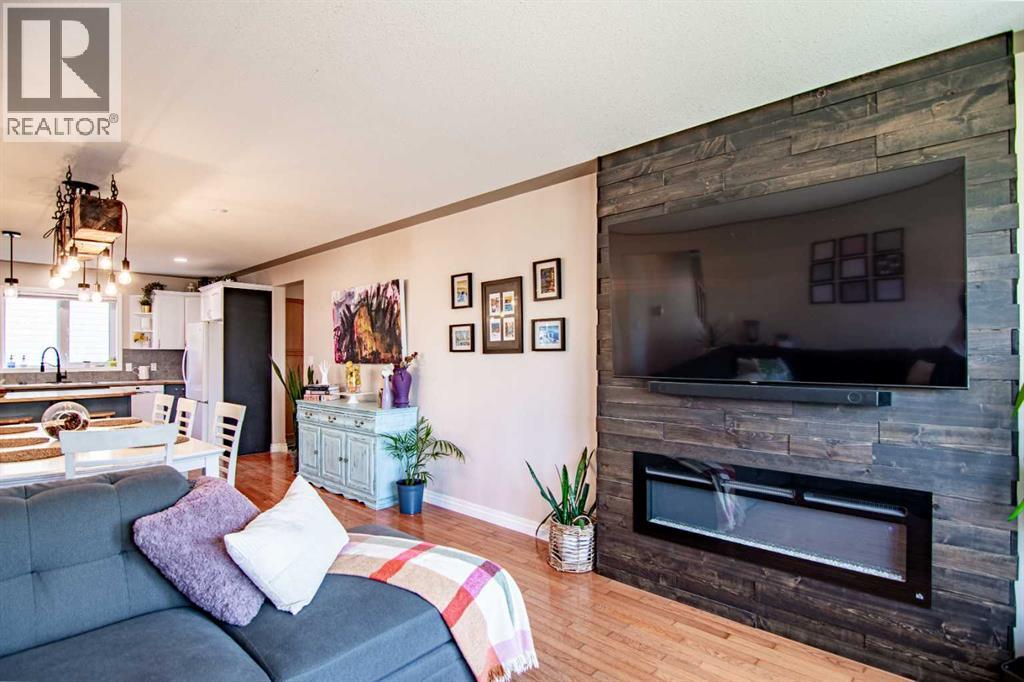 115 Sabre Road, Springbrook, Alberta  T4S 2H7 - Photo 12 - A2259600