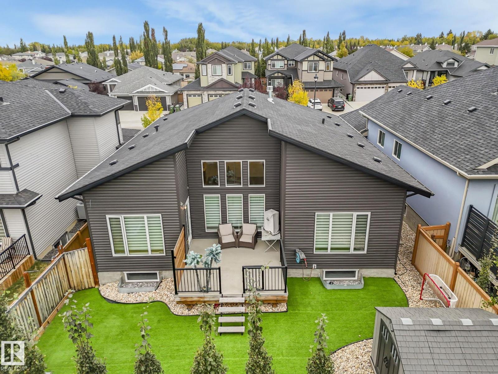63 Woods Pl, Leduc, Alberta  T9E 0N7 - Photo 2 - E4459699