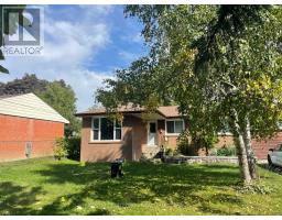 43 FAIRGLEN AVENUE, Toronto, Ontario