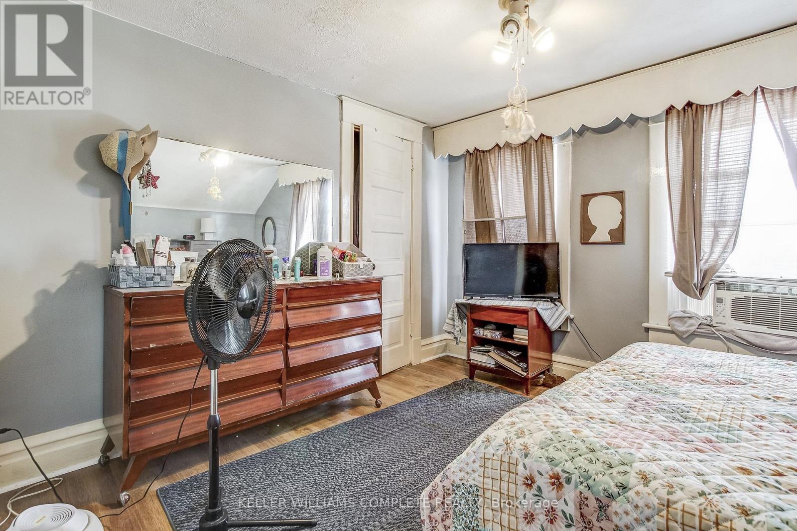 4634 Armory Street, Niagara Falls, Ontario  L2E 1S6 - Photo 14 - X12307857