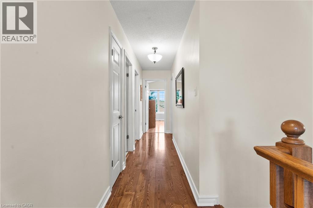 251 Hawkswood Trail, Hamilton, Ontario  L9B 2T1 - Photo 19 - 40766873