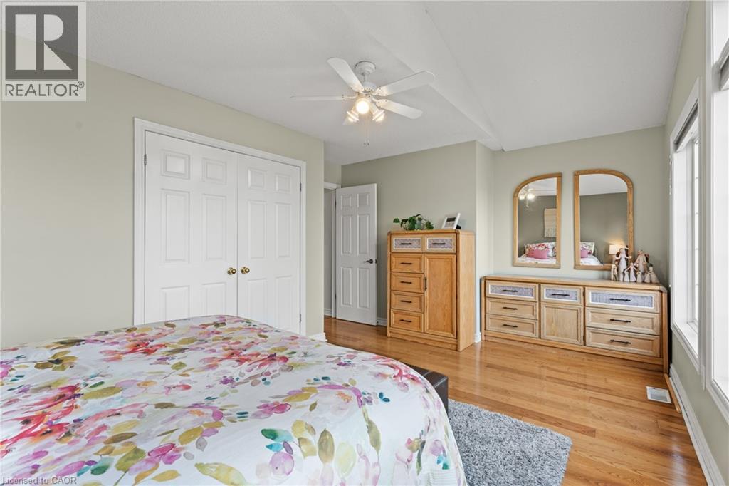 251 Hawkswood Trail, Hamilton, Ontario  L9B 2T1 - Photo 26 - 40766873