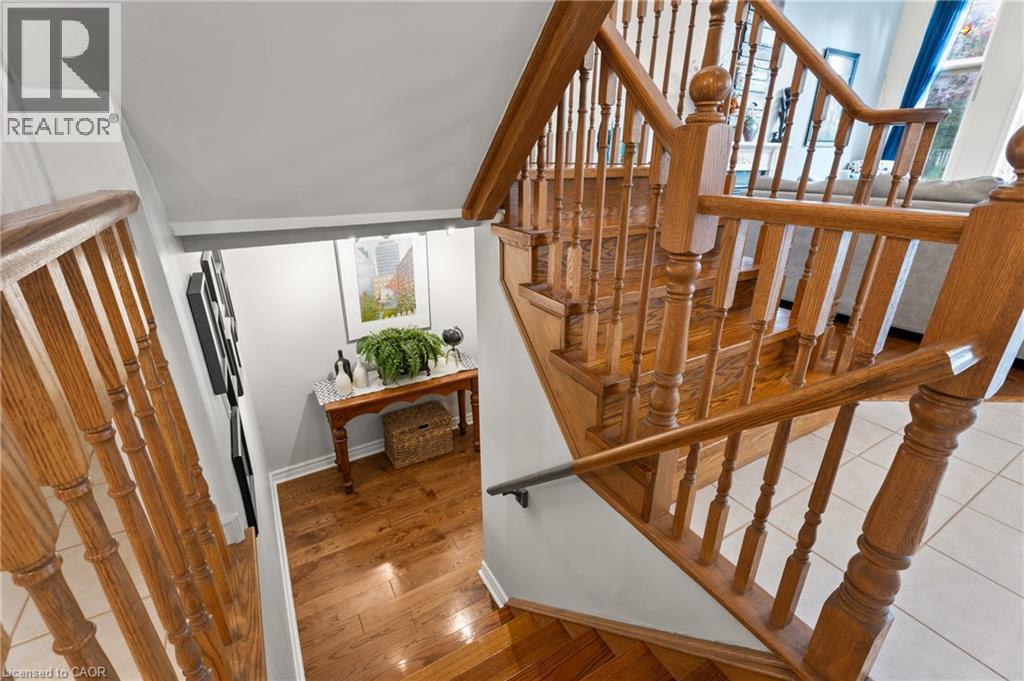 251 Hawkswood Trail, Hamilton, Ontario  L9B 2T1 - Photo 27 - 40766873