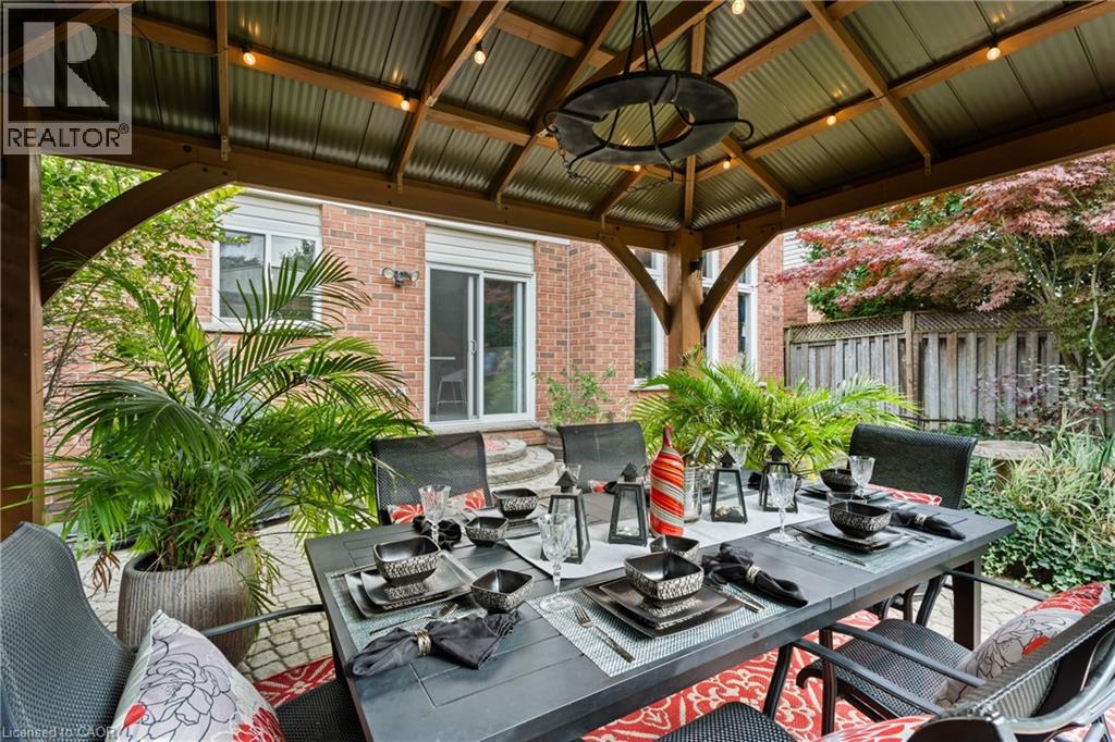 251 Hawkswood Trail, Hamilton, Ontario  L9B 2T1 - Photo 35 - 40766873