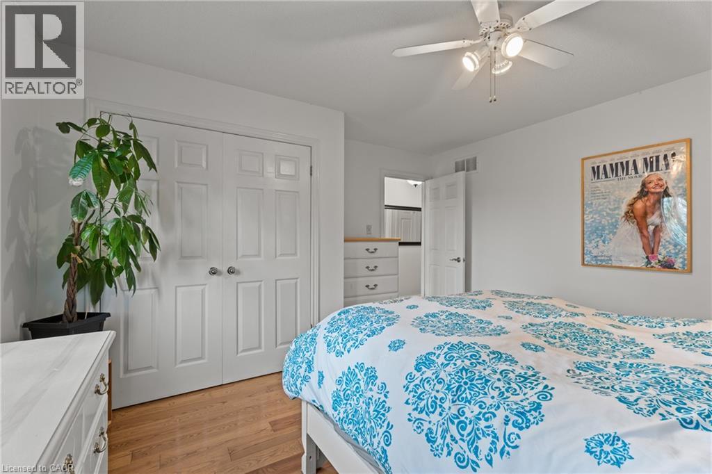 251 Hawkswood Trail, Hamilton, Ontario  L9B 2T1 - Photo 22 - 40766873