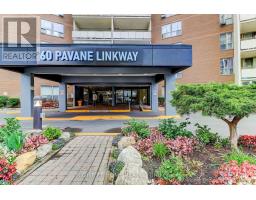 1709 - 60 PAVANE LINK WAY, Toronto, Ontario