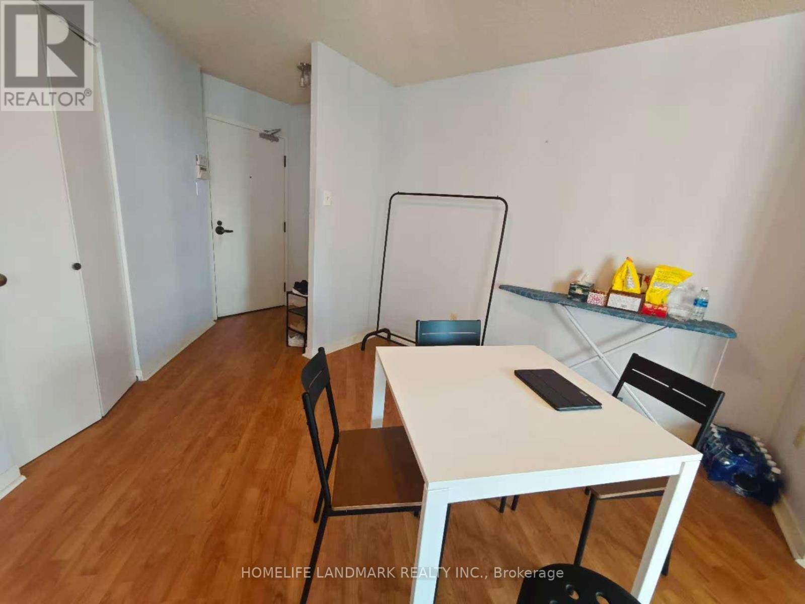 801 - 25 Maitland Street, Toronto, Ontario  M4Y 2W1 - Photo 4 - C12430644