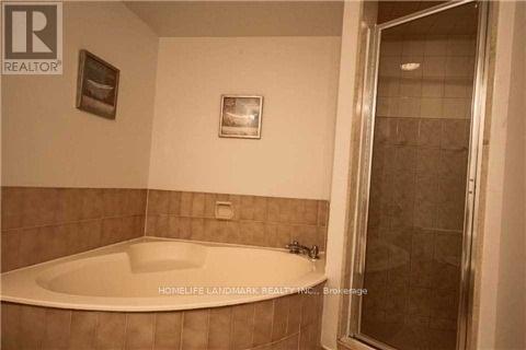 801 - 25 Maitland Street, Toronto, Ontario  M4Y 2W1 - Photo 9 - C12430644