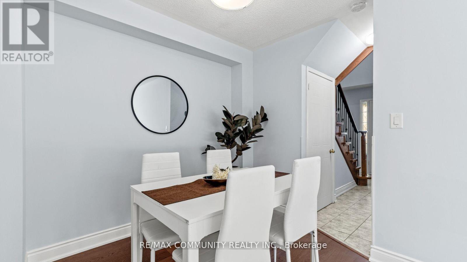 1772 Woodgate Trail, Oshawa, Ontario  L1G 8B3 - Photo 8 - E12429694